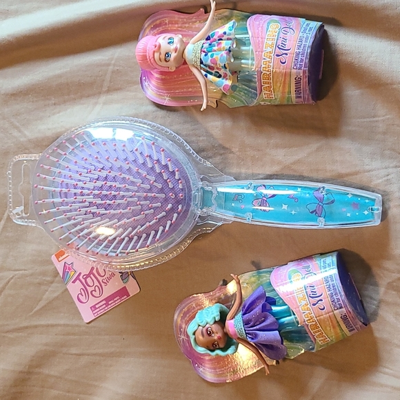 hairmazing/jojo siwa Other - NWT JoJo Siwa Hairbrush + 2 Mini Dolls
